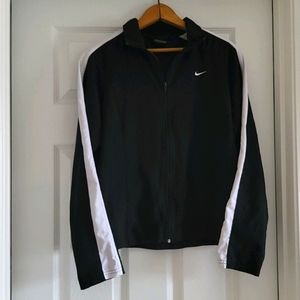 Lightweight Ladies Nike Zip Up Jacket